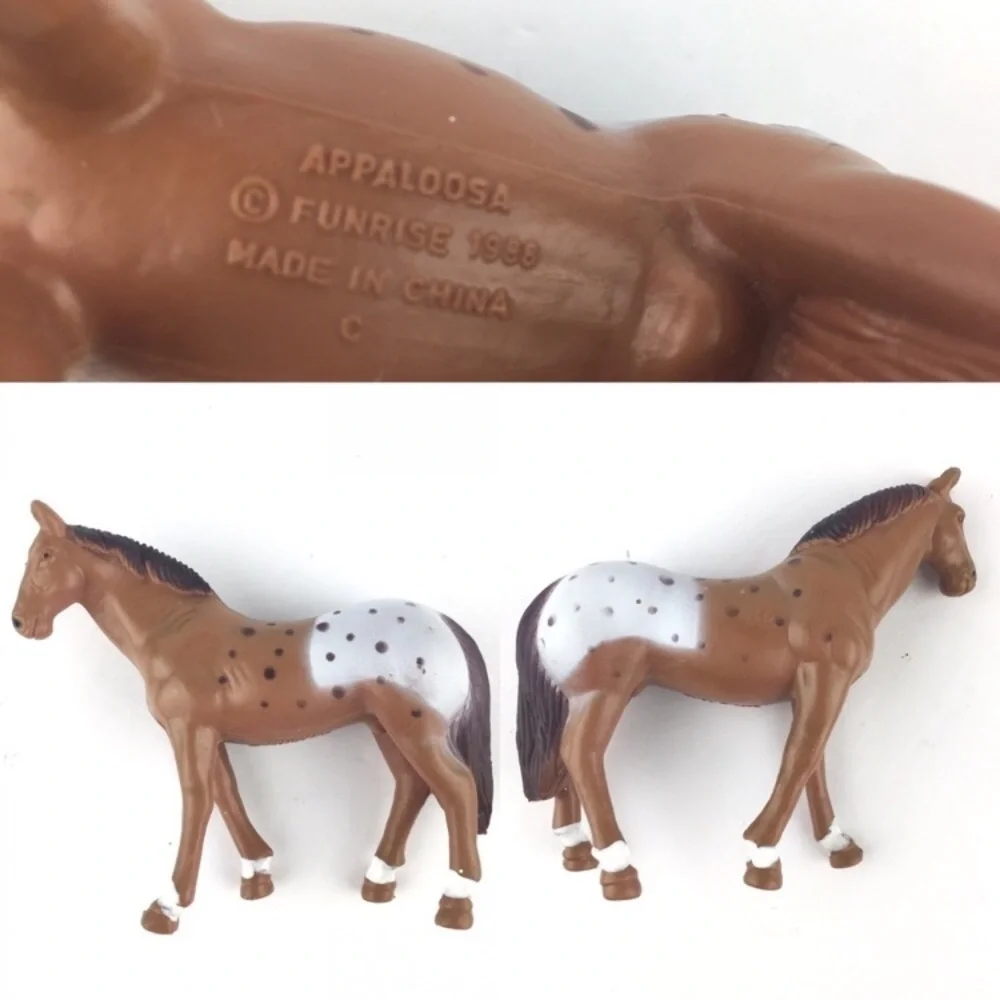 VINTAGE Horses Carry Case 6 Figurines 90s FunRise Plastic Toys Western Ranch